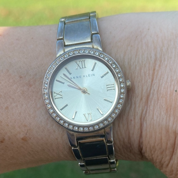 Anne Klein link watch Roman numerals water resistant crystal accent - Picture 5 of 14